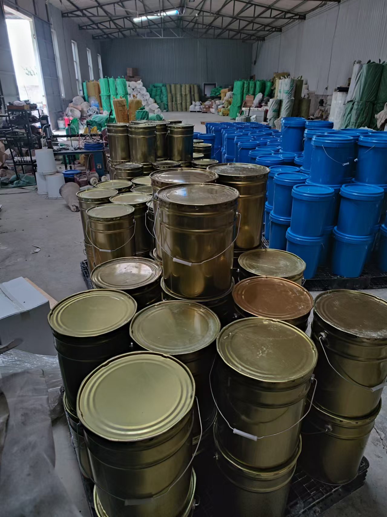 除塵濾筒端蓋膠在粉塵除塵設(shè)備中的應(yīng)用優(yōu)勢